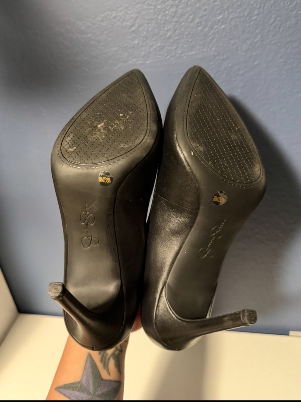 Jessica Simpson Black Pointy Heels Size 8 4” Heel - Picture 7 of 7